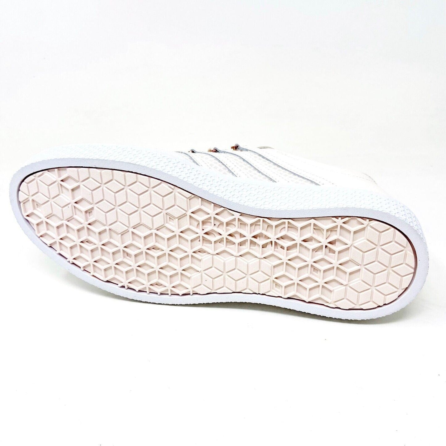 K-Swiss Donovan WVN Angel Wings Marshmallow Kids Girls Size 5.5 Sneakers 85633 2