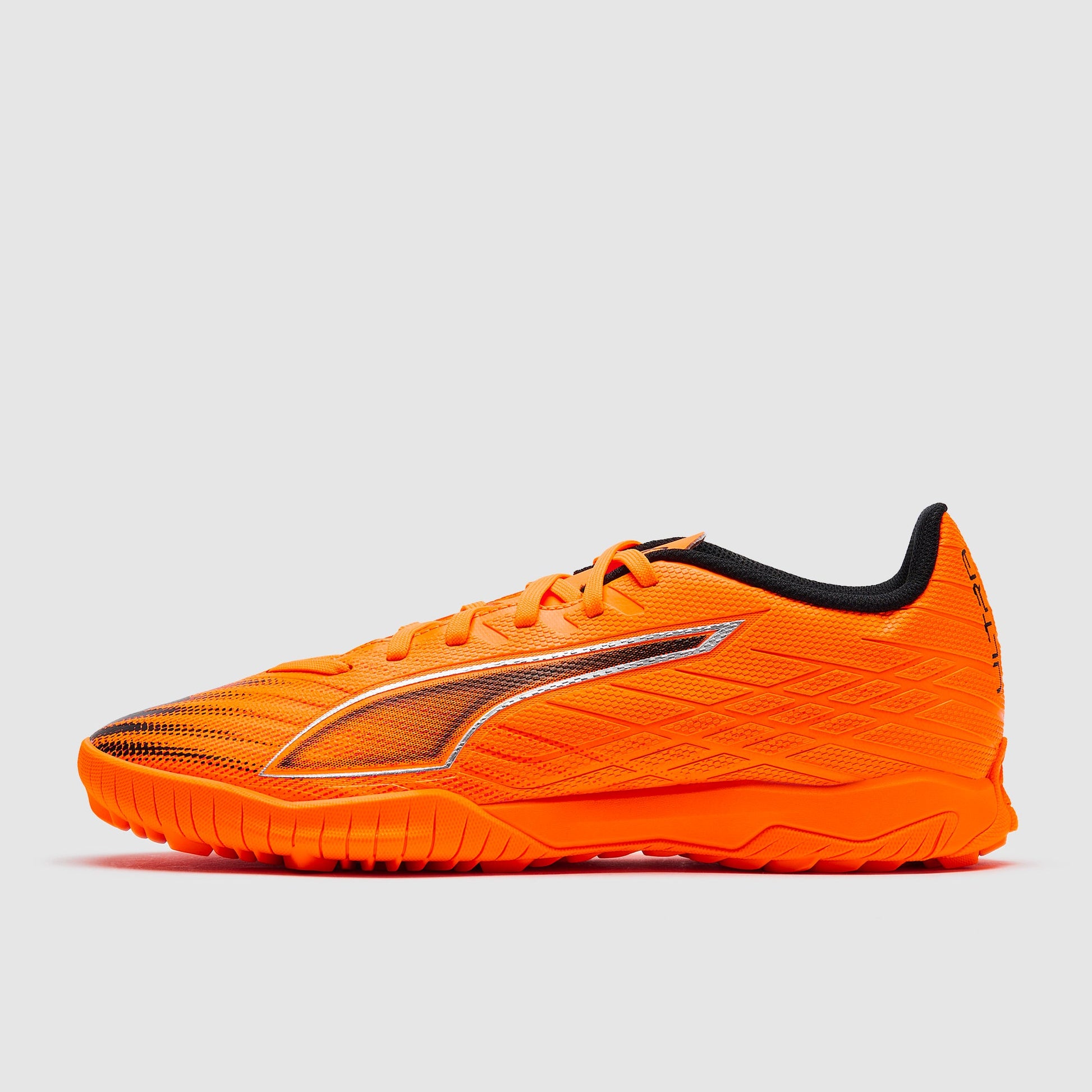 Puma Ultra 6 Play TT