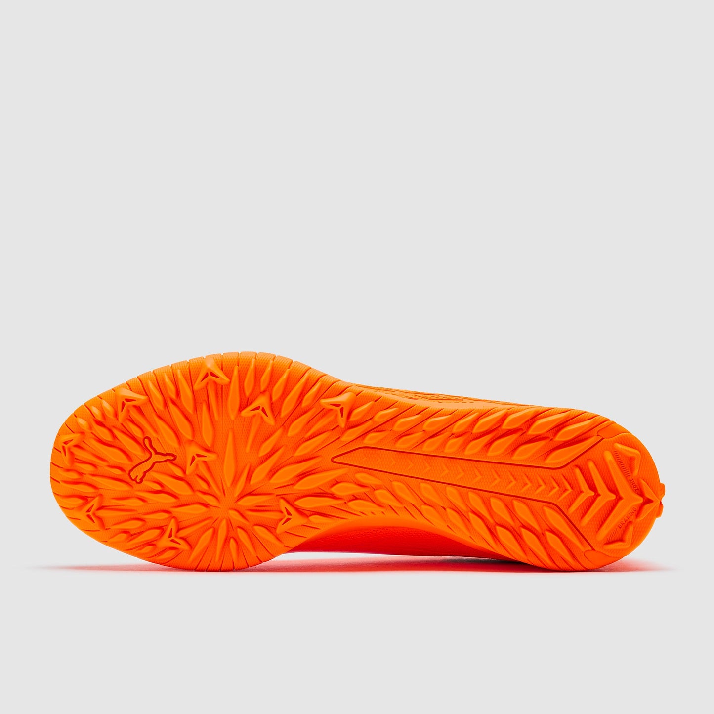 Puma Ultra 6 Play TT