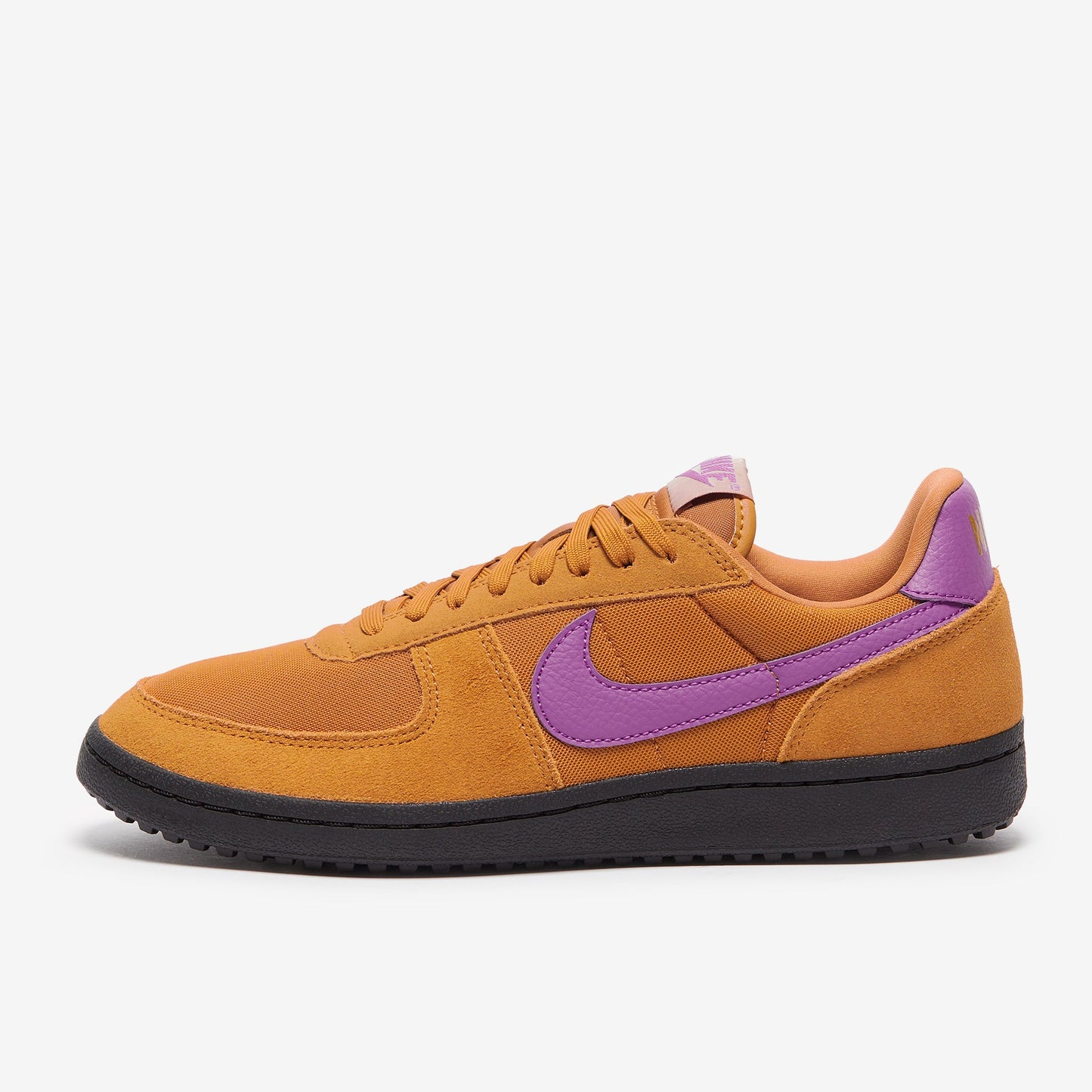 Nike Sportswear Womens Field General