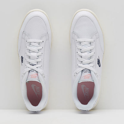 Nike Grandstand II