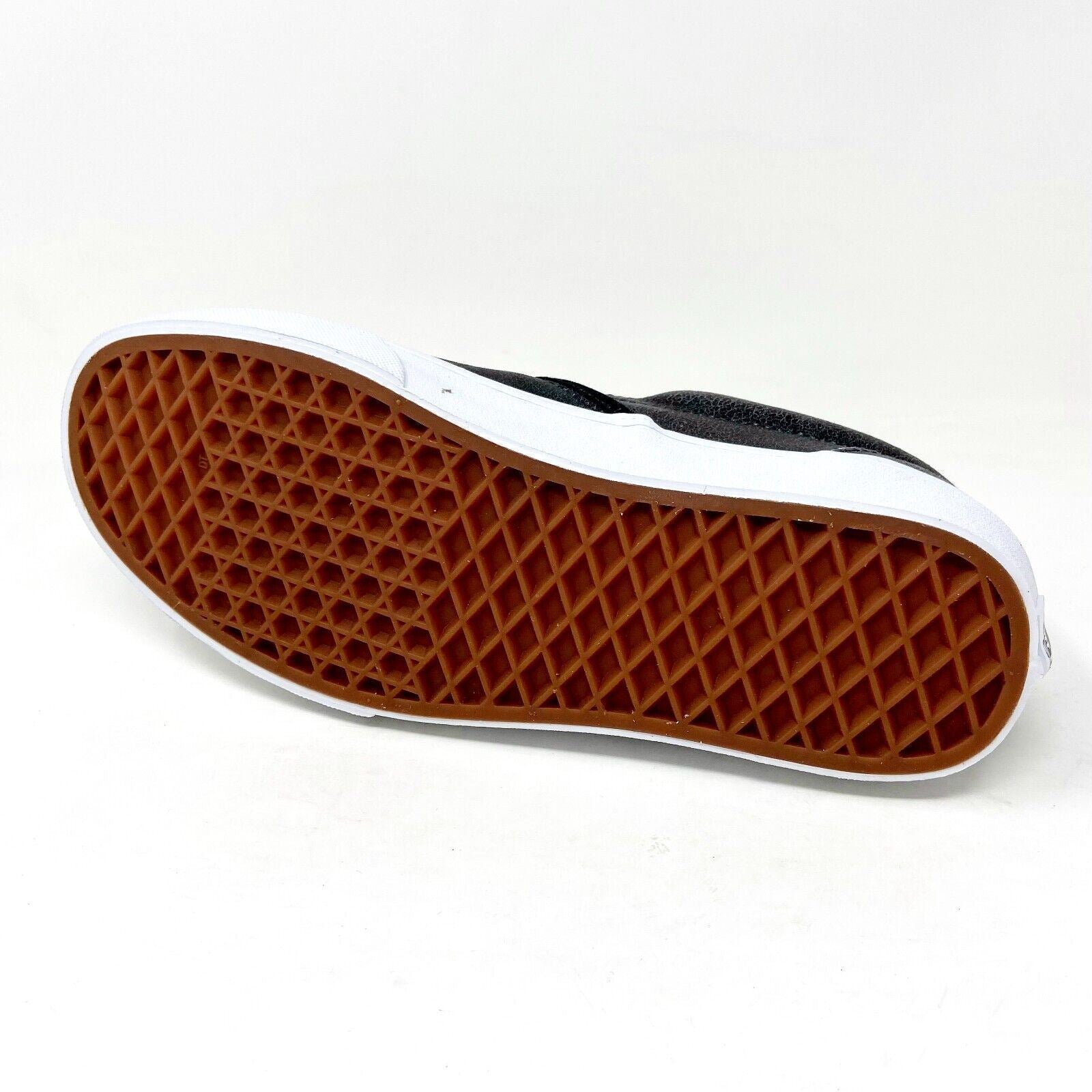 Vans Classic Slip On (Cracked Leather) Black White Womens Casual Shoes