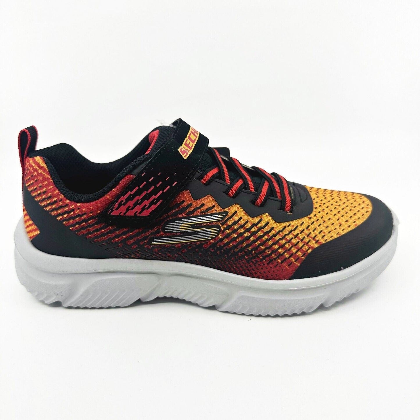 Skechers Go Run 650 Norvo Black Red Kids Size 5 Sneakers