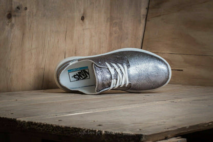 VANS ISO 2 (Disco Python) Blanc Metallic Silver UltraCush Womens Casual Sneakers