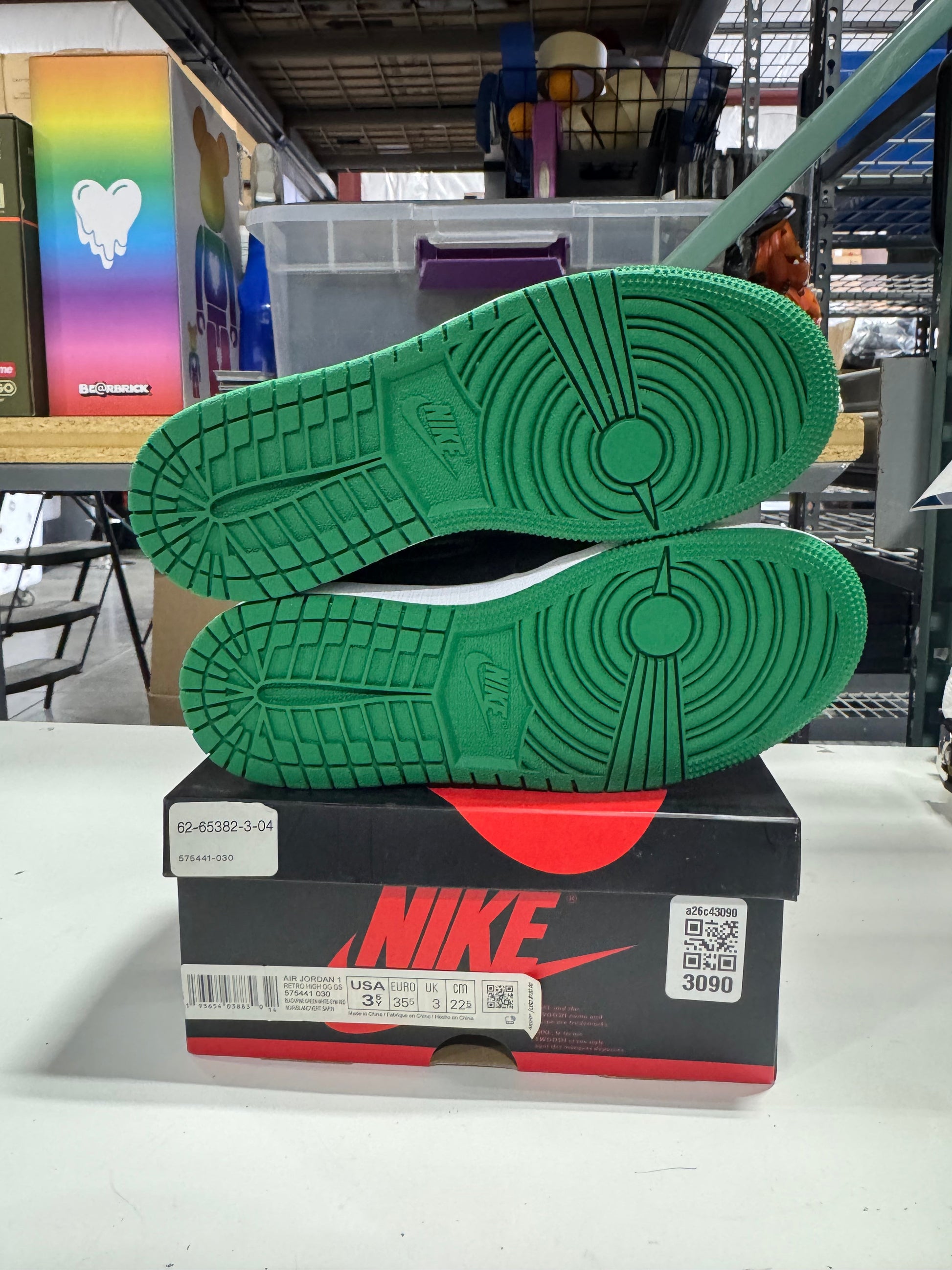 *Conditional* Jordan 1 Retro High Pine Green Black (GS)