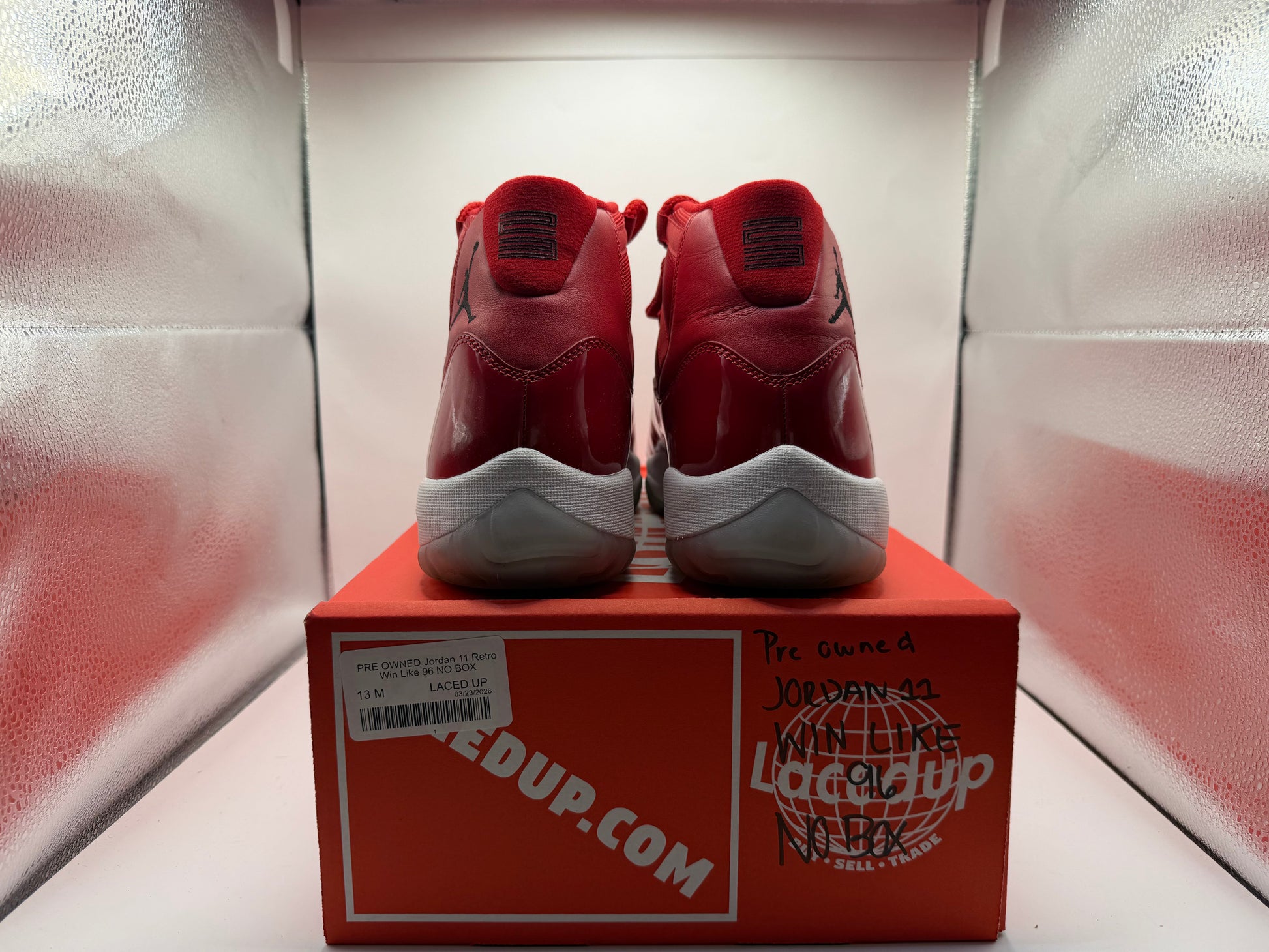 PRE OWNED Jordan 11 Retro Win Like 96 NO BOX
